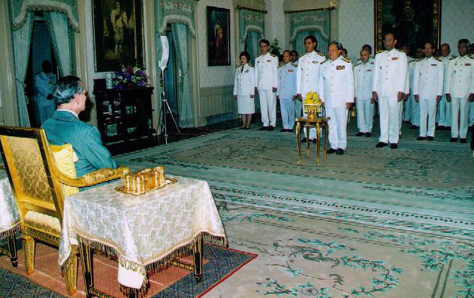 ถวายสัตย์ปฏิญาณตน