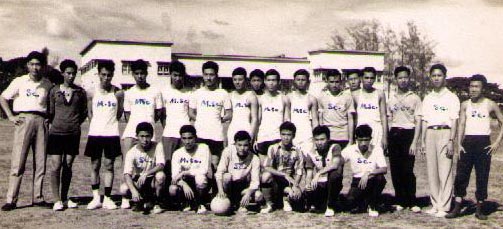 แข่งฟุตบอล