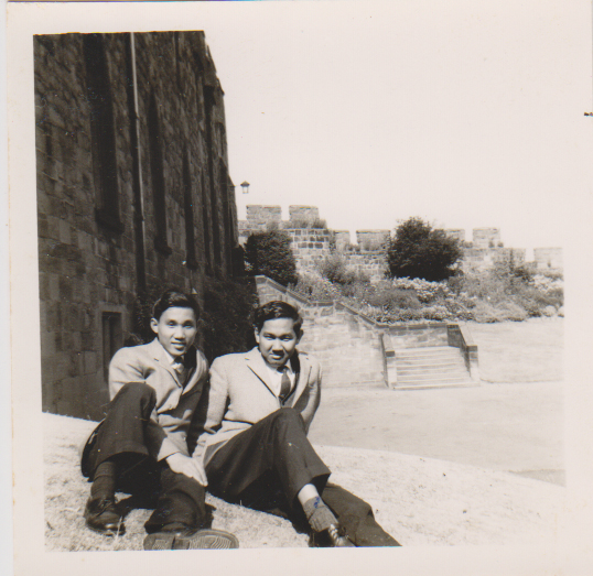 อาจารย์ไพบูลย์ กับ พล.อ.ท.พิสิฐ สุขุม