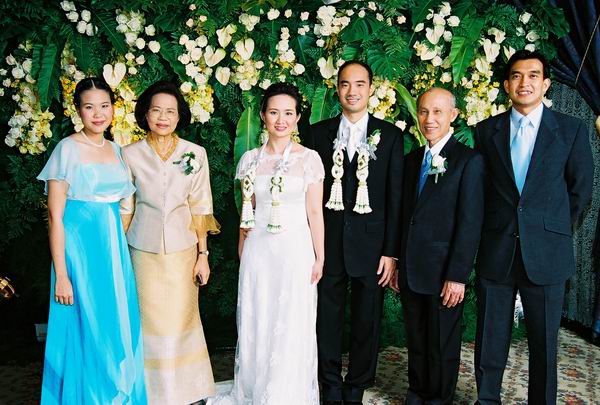 งานแต่งงาน พิชา วัฒนศิริธรรม