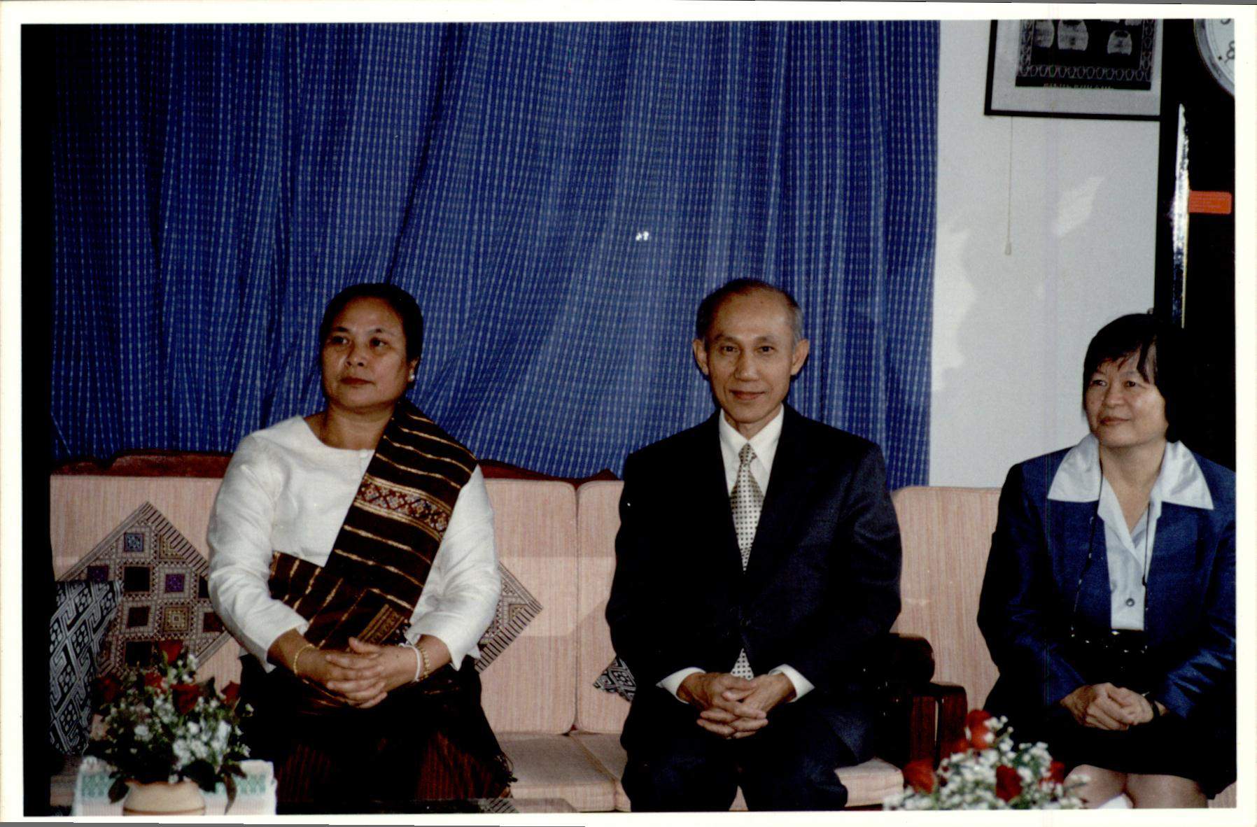 ลงนามความร่วมมือกับสหพันธ์แม่หญิงลาว