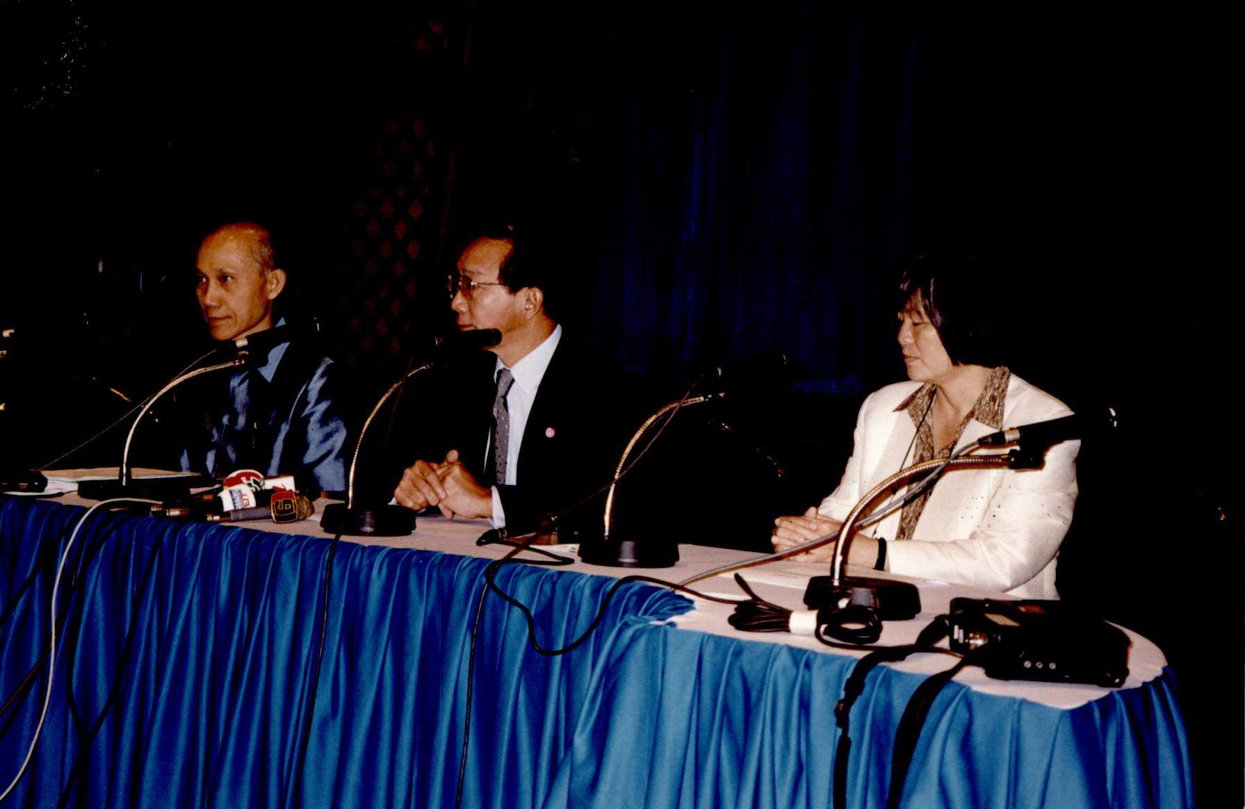 เตรียมการจัดตั้ง พอช.