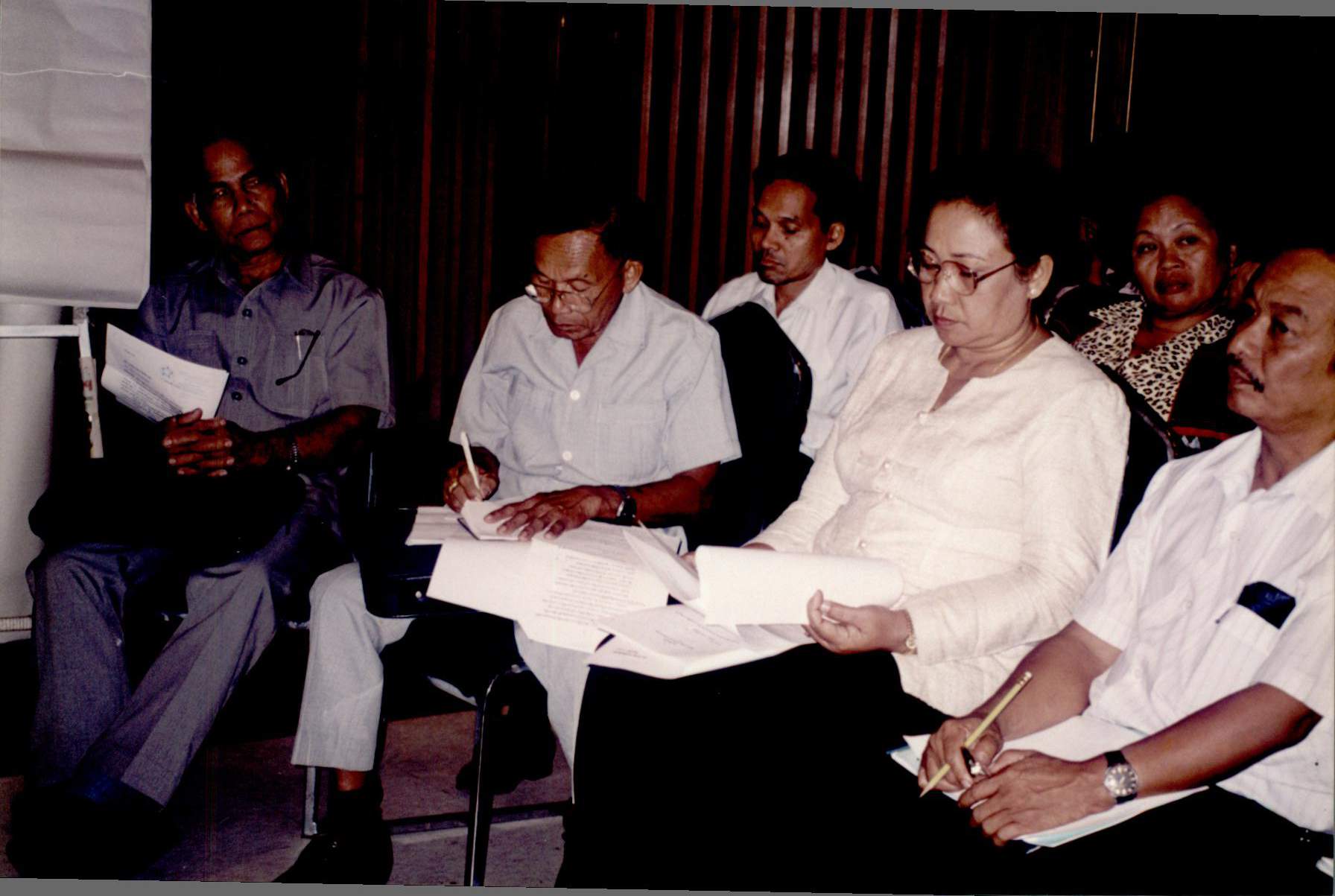 เตรียมการจัดตั้ง พอช.