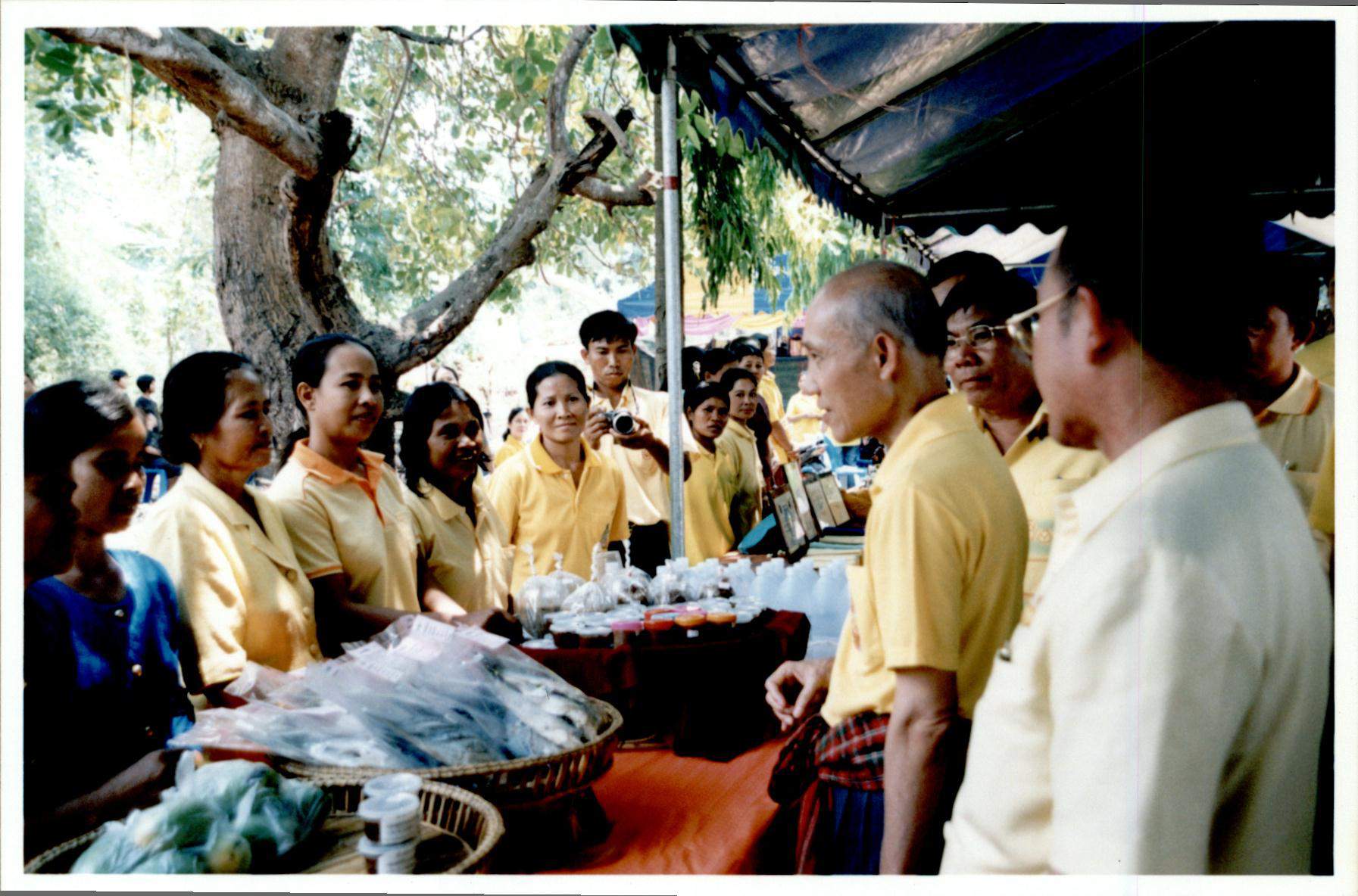 มหกรรมวิถีชีวิตเศรษฐกิจพอเพียงตำบลสายนาวัง จ.กาฬสินธุ์